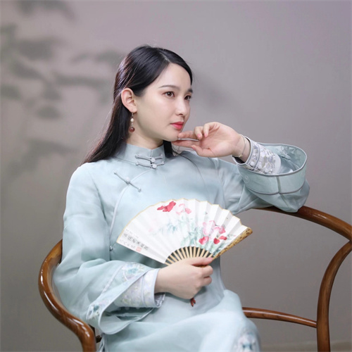 陳老師，國畫