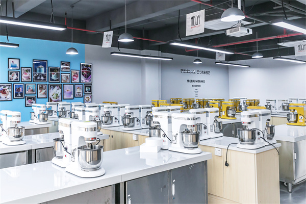 廣州熳點烘焙培訓學校部分環(huán)境